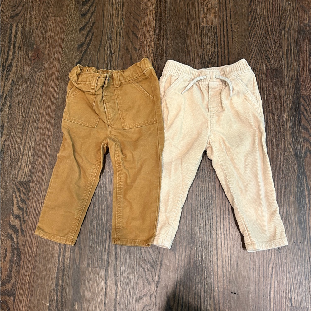 Two pairs of Old Navy pants. Size 12-18. EUC!